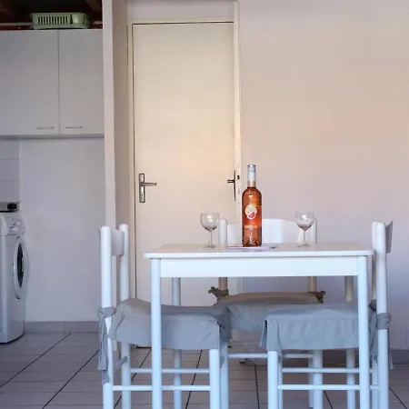 Apartment Maison Gruissan, 1 Piece, 4 Personnes - Fr-1-229a-597
